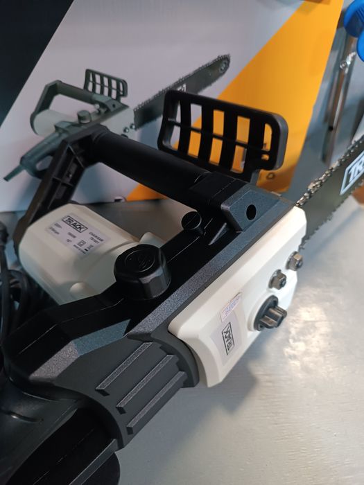 Электрическая цепная пила