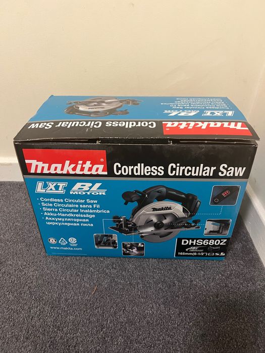 Makita 18V Акумулаторен циркуляр