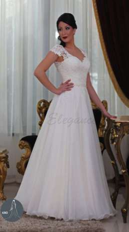 Oferta! Rochie mireasă Elegance Ama,dantela, marime 36-38-40, corset