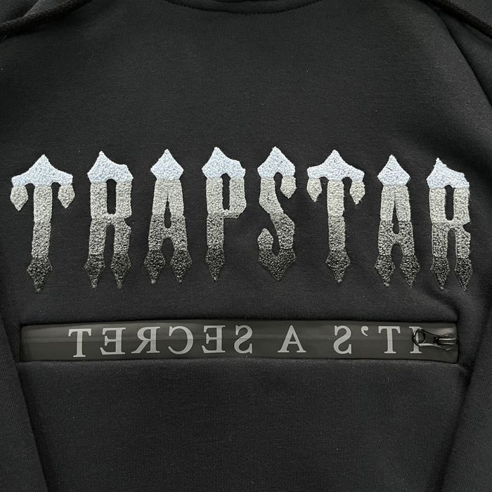Trapstar Chenille Decoded 2.0 Tracksuit Qr code