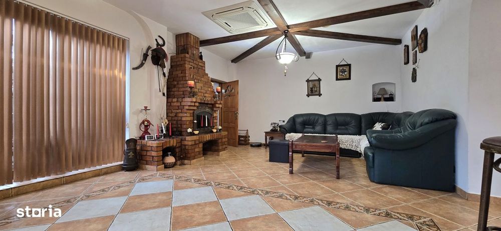 Pensiune 17 camere in Eforie Nord – afacere de familie, gata de expl