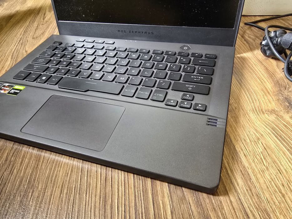 Laptop Gaming ASUS ROG Zephyrus G14 GA401 - Ryzen 7 4800HS / GTX 1650