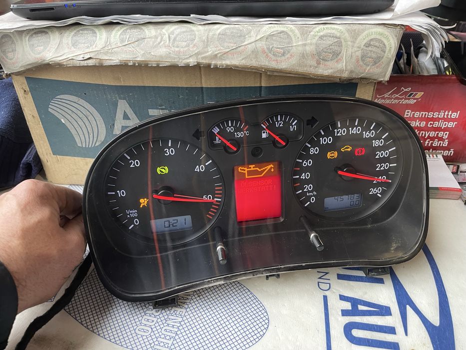 Ceasuri Bord Volkswagen Passat B5.5, Golf 4