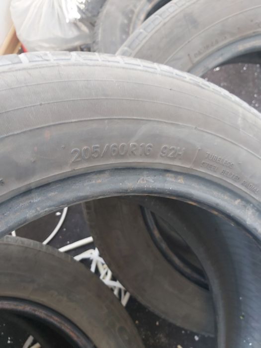 Продам шины 205*65* R16