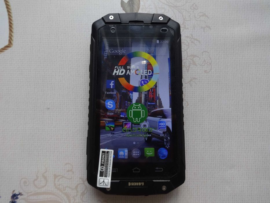 Нов Ударо,Прахо и Водоустойчив Телефон Discovery / Дискавъри V9 с 2 сим карти/android 4.2.2/ Wi-fi /камера 8мрх / GPS / 3G / IP68