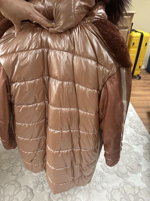 Geaca lunga cu blana de vulpe