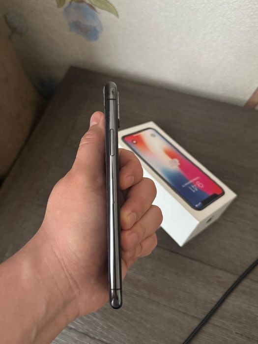 Iphone X 64гб в хорошем состояние