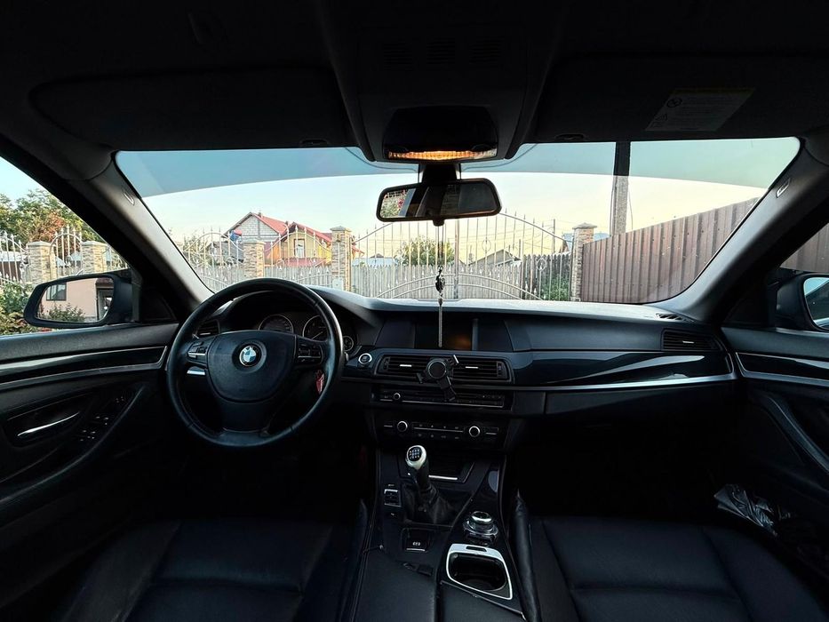 BMW seria 5 F10, 520D, 2012, manual, al doilea proprietar,  km reali
