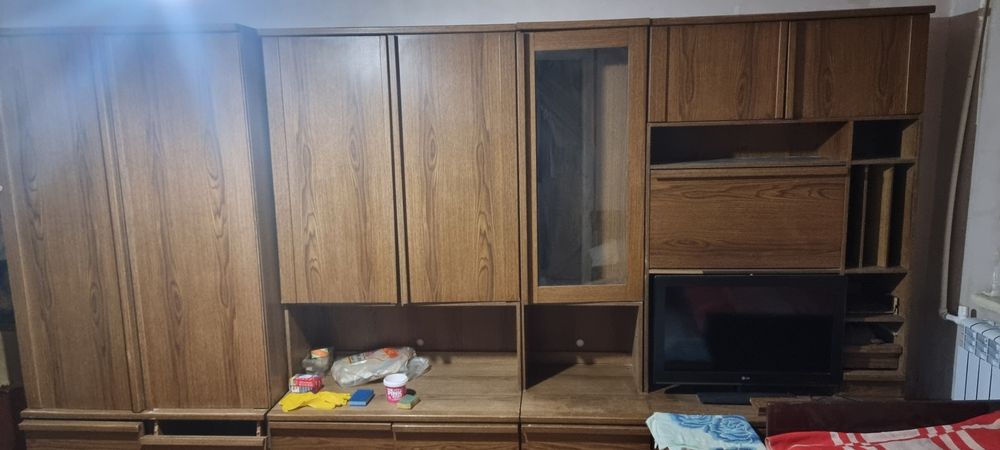 Продаётся б/у мебель и всё из дома.