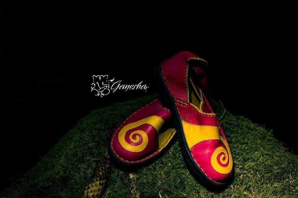 Pantofi din piele , fabricat manual