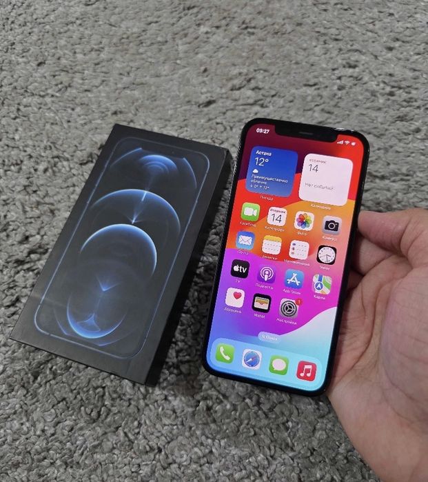 Продам Айфон 12Pro 128gb