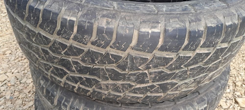 Продам авто Шины
