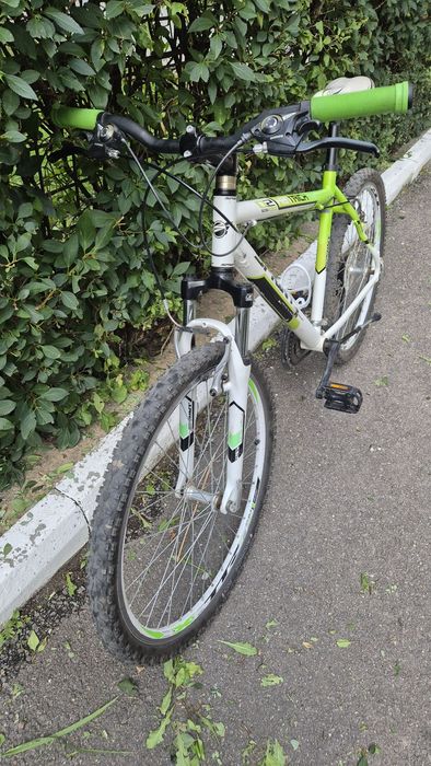 Bicicleta MTB hardtail