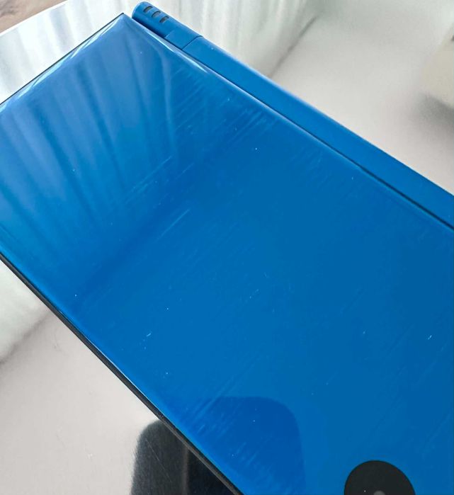 Nintendo DSi XL Midnight Blue 134 записани игри Pokemon Zelda Mario Нинтендо