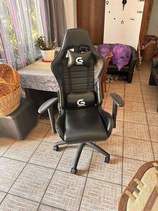 Vand scaun de gaming Genator