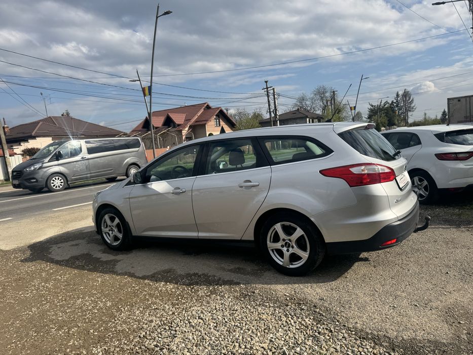 Ford focus *1.6d euro 5 *Rate/avans zero