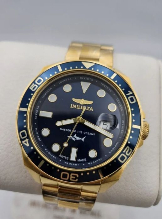 Invicta часы наручные