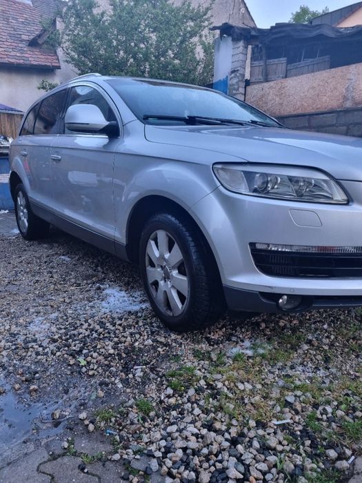 Audi q7 in stare buna numai la cutia de transfer ceva probleme