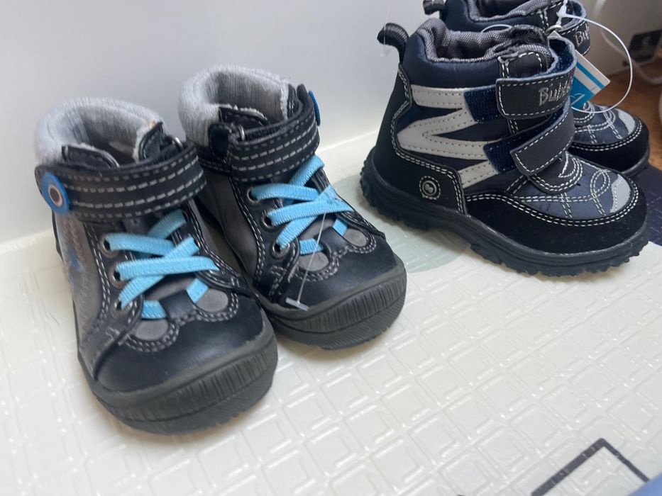 Обувки за бебе размер 20