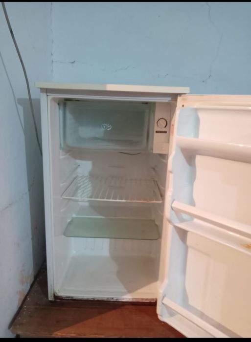 Холодильник фирма LG