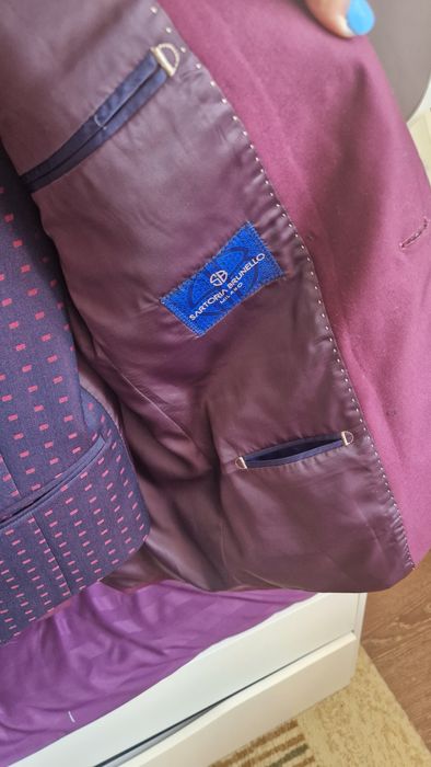 Продам костюм тройка