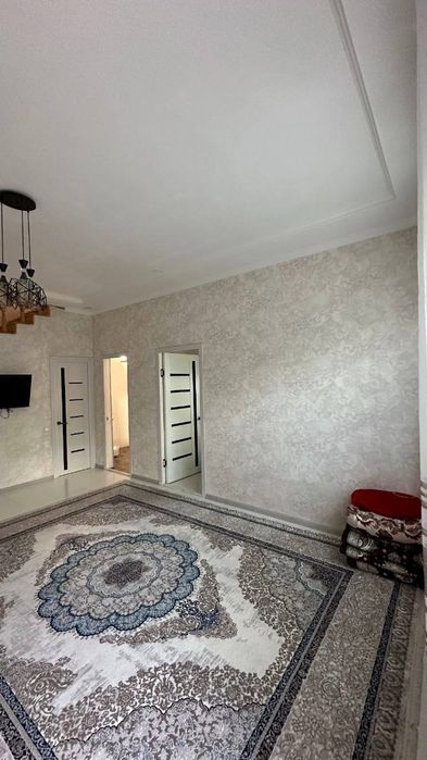 Продаю  2×  этажный  Евро Коттедж метро Дустлик Чкалова