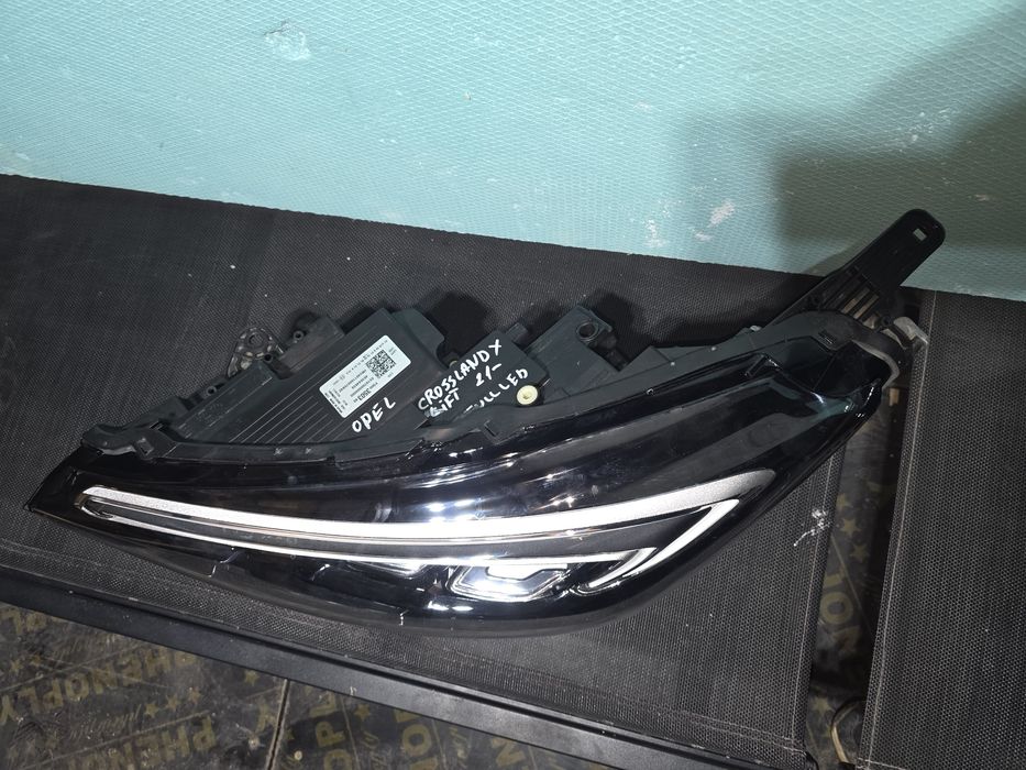 Opel Crossland X Facelift 21- full led ляв фар