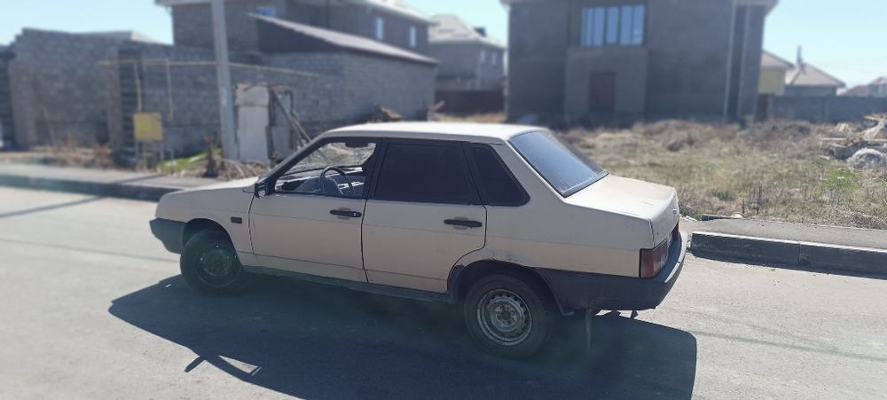 ВАЗ Лада 21099..