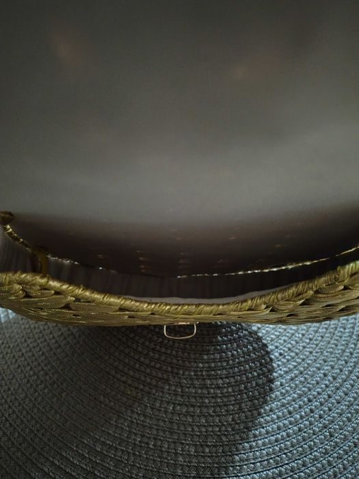 Vând jeanta hand made aurie