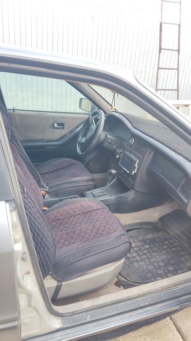 Продам Ауди 80. КПП автомат.
