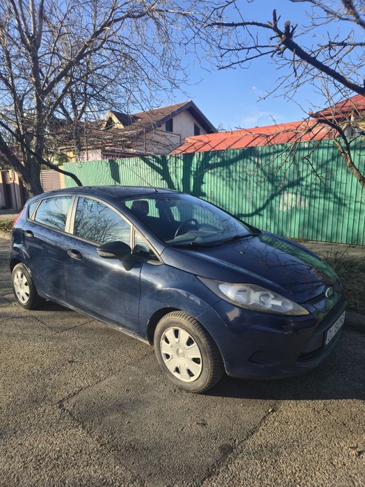 Ford Fiesta hatchback 1.4tdci an 2009 stare f bună  proprietar