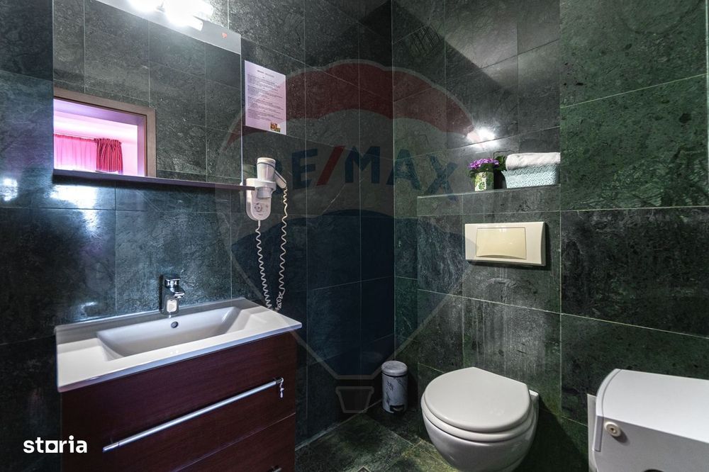 Hotel / Pensiune cu 30 camere de vanzare| Sala Evenimente| BRASOV