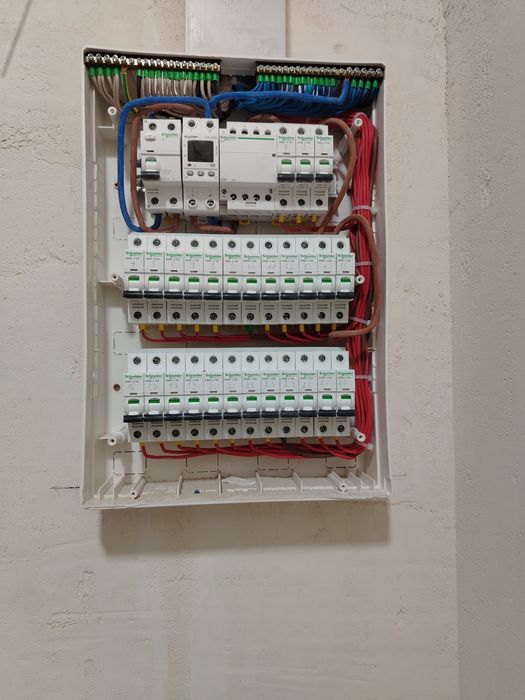 Elektrik xizmati 24/7