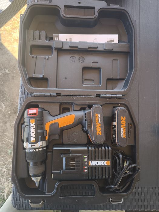 Ударно пробивен винтоверт WORX WX373
