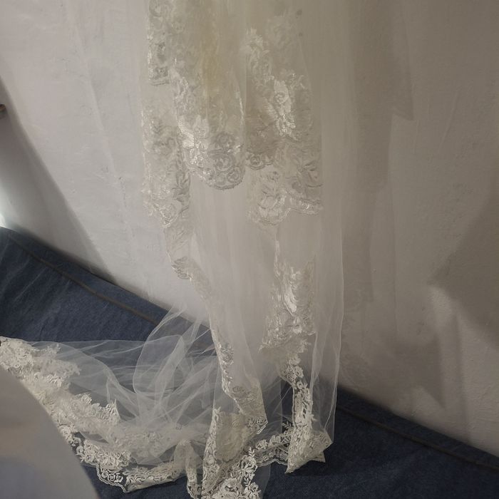 Дълъг сватбен воал с гребенче