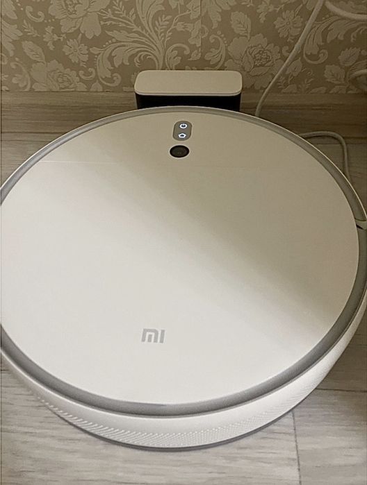 Продам Пылесос-робот Xiaomi Robot Vacuum-Mop 2