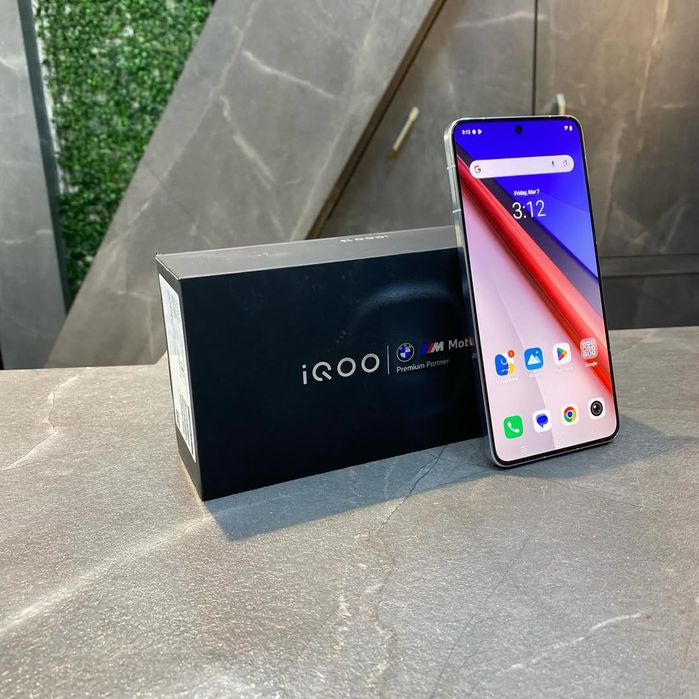 Vivo iQOO 13 512Gb