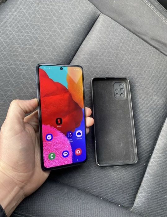 Продам Samsung A51