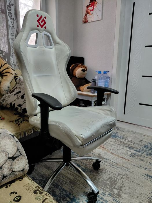 Кресло офисное игровой