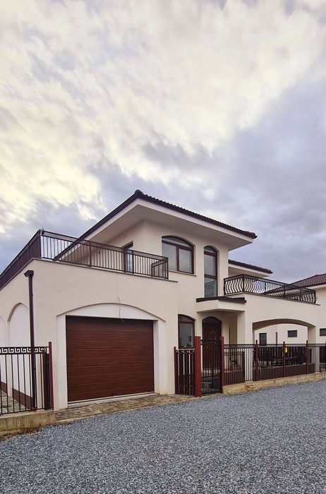 Vând parcele de teren cu autorizație de construire Cluj/Dezmir