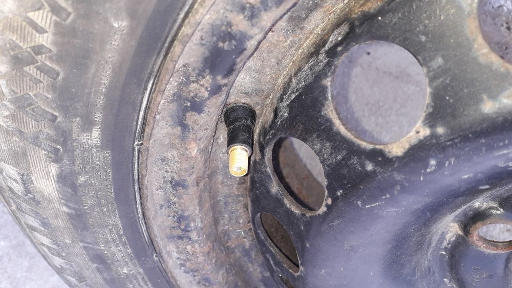 Rezerva   iarna 195/65 r15   Golf 5  Golf  6 Touran