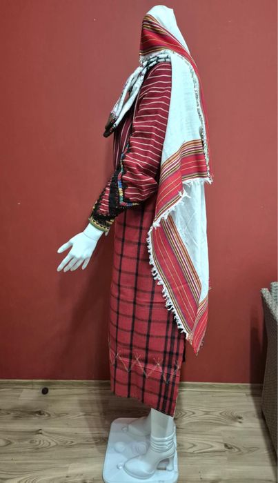 Автентична Родопска Носия