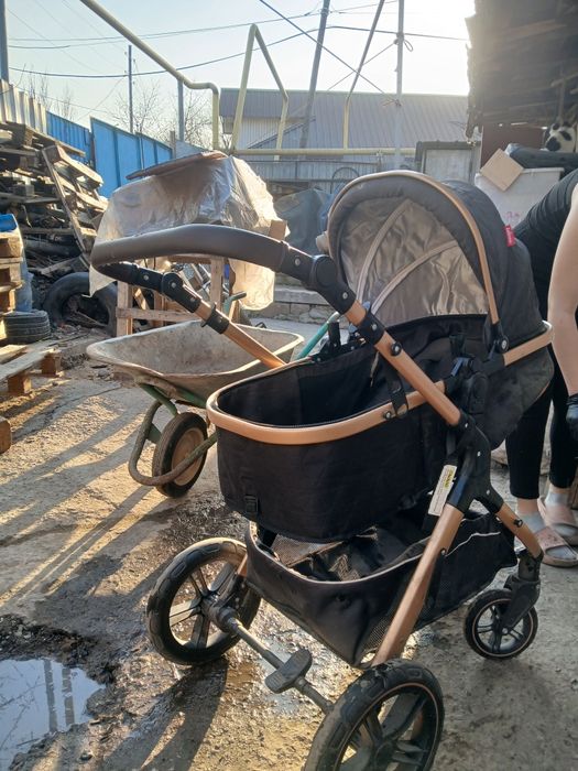 Коляска трансформер +авто-кресло