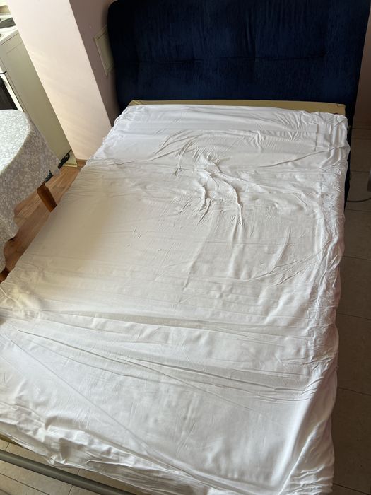 Разтегателен диван