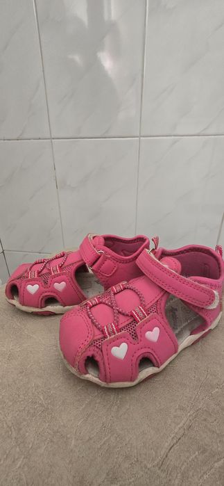 Сандалик детский