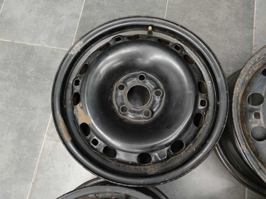 Железни Джанти 15 - Volkswagen Polo, Golf 4, Skoda Fabia, Rapid, Seat