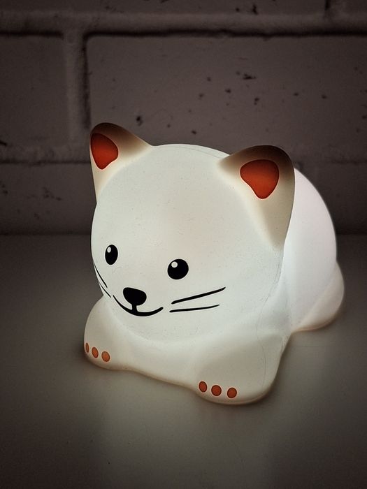 Ikea нощна лампа котка