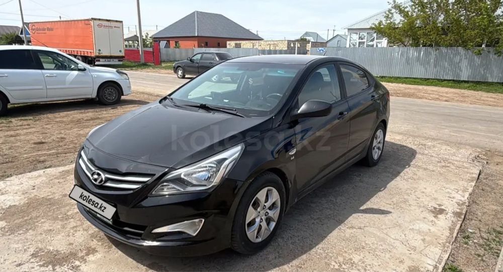 Продам машину Hyundai Solaris