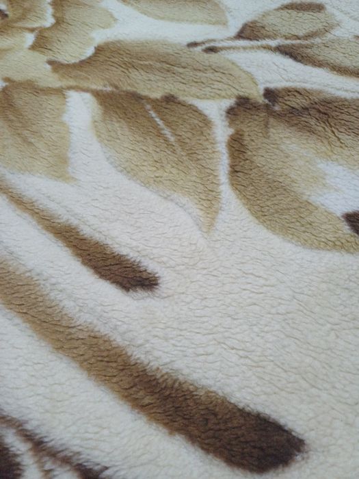 Плед тёплый , то