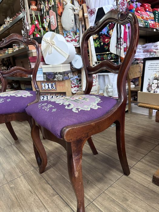 Антикварни столове